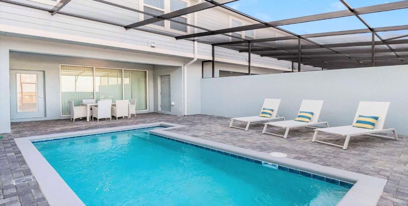 Hot tub 2 - Windsor Island Resort